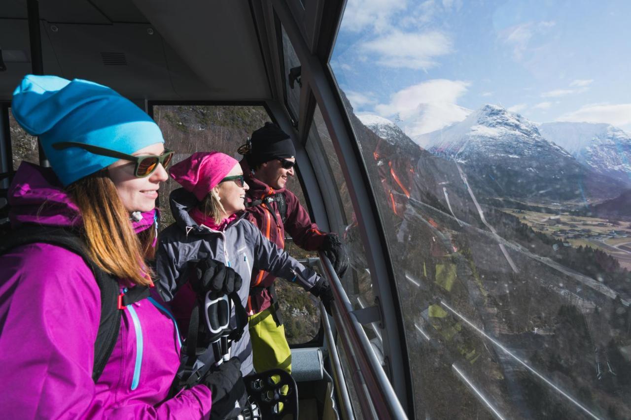 Visnes Hotel Stryn Esterno foto